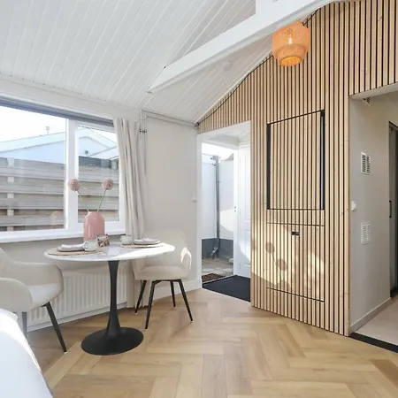 Bij Zee 59 Gratis Parkeren Нордвейк-ан-Зее